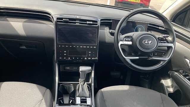 Hyundai TUCSON 1.6 TGDi 48V MHD SE Connect 5dr 2WD DCT Petrol Estate
