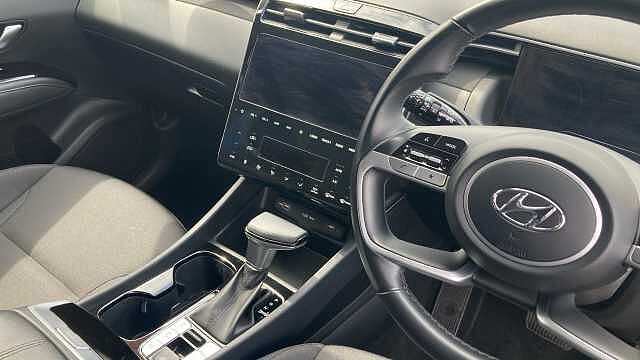 Hyundai TUCSON 1.6 TGDi 48V MHD SE Connect 5dr 2WD DCT Petrol Estate