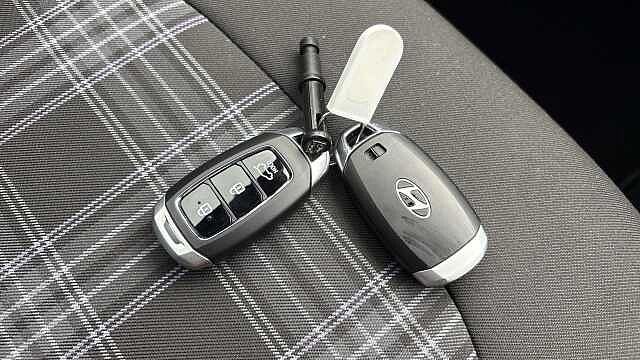 Hyundai I10 1.0 [63] Premium 5dr Auto [Nav] Petrol Hatchback Grey