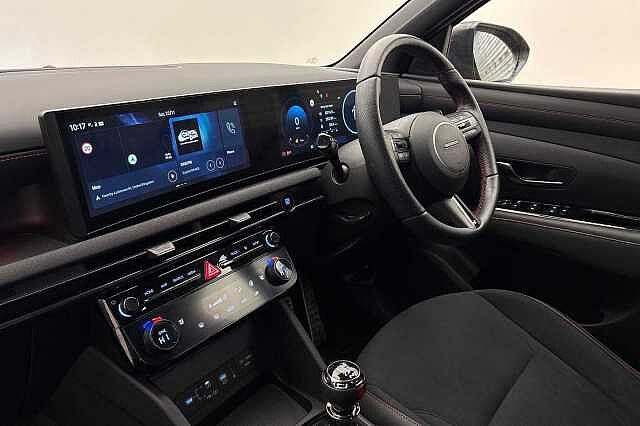 Hyundai KONA 1.6 Hybrid 129 Advance 5dr DCT Hybrid Hatchback Black