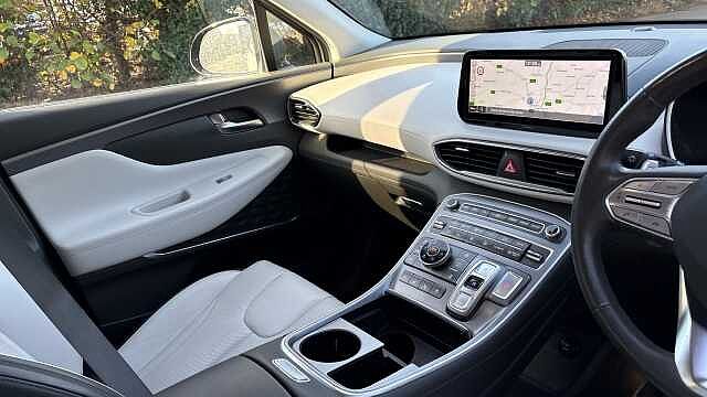 Hyundai SANTA FE 1.6 TGDi Plug-in Hybrid Ultimate 5dr 4WD Auto Estate
