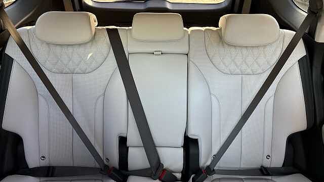 Hyundai SANTA FE 1.6 TGDi Plug-in Hybrid Ultimate 5dr 4WD Auto Estate