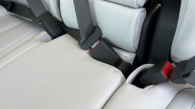 Hyundai SANTA FE 1.6 TGDi Plug-in Hybrid Ultimate 5dr 4WD Auto Estate