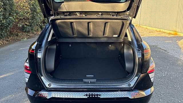 Hyundai KONA 160kW Advance 65kWh 5dr Auto Electric Hatchback