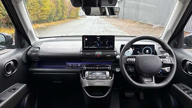 Hyundai INSTER 85kW 02 49kWh 5dr Auto Electric Hatchback