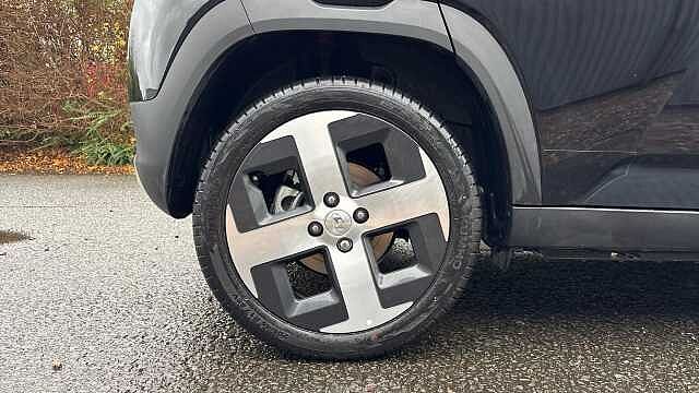 Hyundai INSTER 85kW 02 49kWh 5dr Auto Electric Hatchback