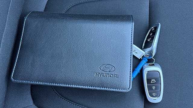 Hyundai TUCSON 1.6 TGDi Hybrid 230 Premium 5dr 2WD Auto Hybrid Estate Blue