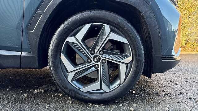 Hyundai TUCSON 1.6 TGDi Hybrid 230 Premium 5dr 2WD Auto Hybrid Estate Blue