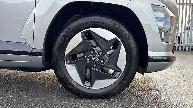 Hyundai KONA 160kW Advance 65kWh 5dr Auto Electric Hatchback