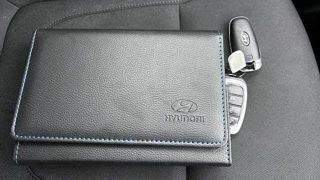 Hyundai TUCSON 1.6 TGDi Hybrid 230 Premium 5dr 2WD Auto Hybrid Estate Grey