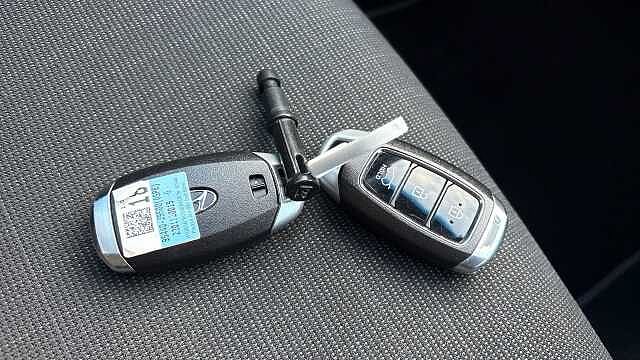 Hyundai KONA 1.6 GDi Hybrid Premium 5dr DCT Hybrid Hatchback