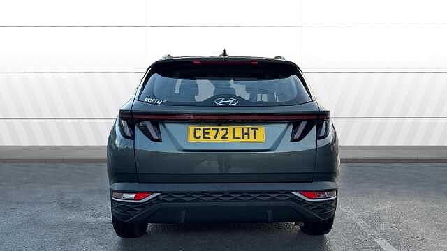 Hyundai TUCSON 1.6 TGDi 48V MHD SE Connect 5dr 2WD DCT Petrol Estate Grey