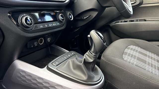 Hyundai i10 1.2 [79] Premium 5dr Auto [Nav] Petrol Hatchback