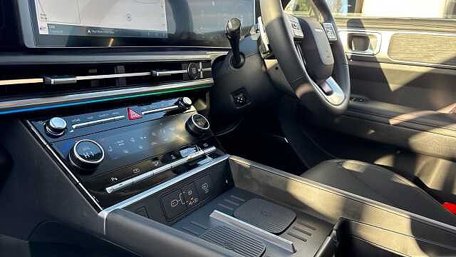 Hyundai SANTA FE 1.6 TGDi Plug-in Hybrid Ultimate 5dr 4WD Auto Estate