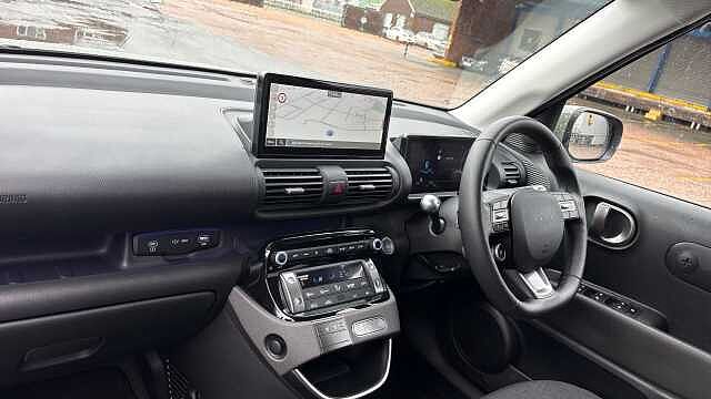 Hyundai INSTER 85kW 02 49kWh 5dr Auto Electric Hatchback