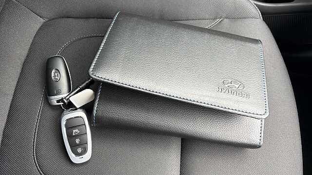 Hyundai TUCSON 1.6 TGDi Hybrid 230 Premium 5dr 2WD Auto Hybrid Estate