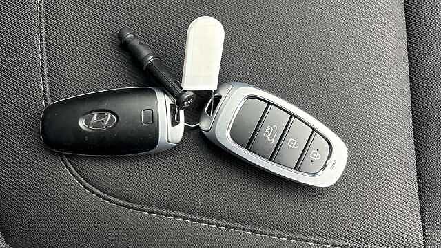 Hyundai TUCSON 1.6 TGDi Hybrid 230 Premium 5dr 2WD Auto Hybrid Estate