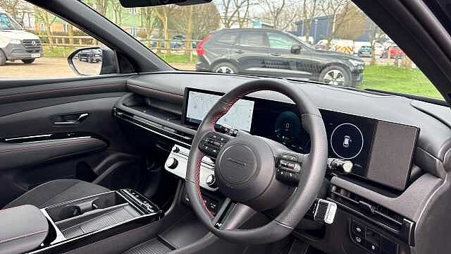 Hyundai TUCSON 1.6T 239 Hybrid N Line S 5dr Auto Hybrid Estate Black