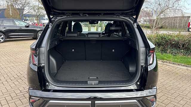 Hyundai TUCSON 1.6T 239 Hybrid N Line S 5dr Auto Hybrid Estate Black