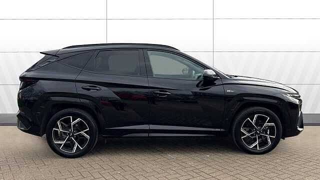 Hyundai TUCSON 1.6T 239 Hybrid N Line S 5dr Auto Hybrid Estate Black