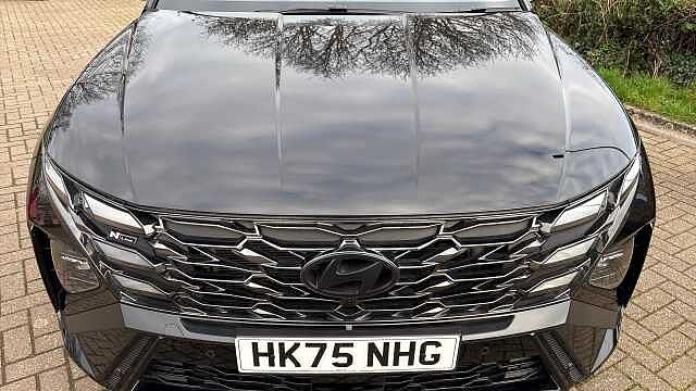 Hyundai TUCSON 1.6T 239 Hybrid N Line S 5dr Auto Hybrid Estate Black