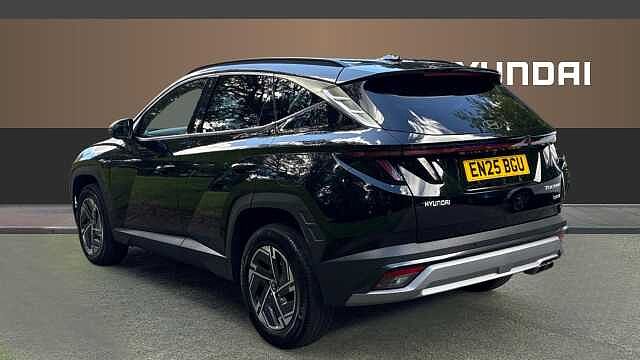 Hyundai TUCSON 1.6T Hybrid Advance 5dr Auto Hybrid Estate Black
