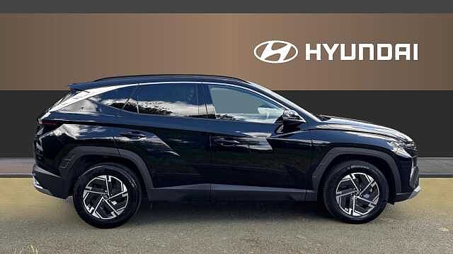 Hyundai TUCSON 1.6T Hybrid Advance 5dr Auto Hybrid Estate Black