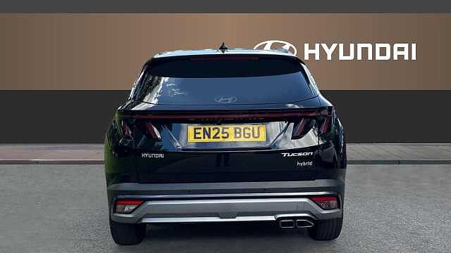 Hyundai TUCSON 1.6T Hybrid Advance 5dr Auto Hybrid Estate Black