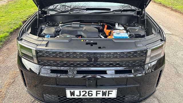 Hyundai SANTA FE 1.6 TGDi Plug-in Hybrid Calligraphy 5dr 4WD Auto Estate