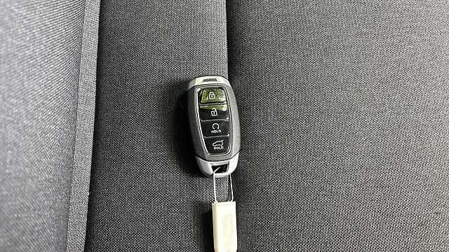 Hyundai INSTER 85kW 02 49kWh 5dr Auto Electric Hatchback Pearl - Abyss Black
