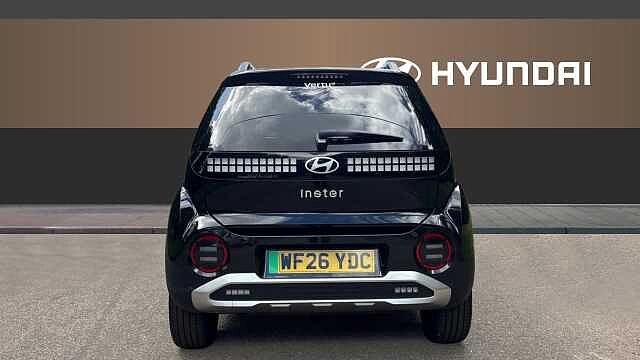 Hyundai INSTER 85kW 02 49kWh 5dr Auto Electric Hatchback Pearl - Abyss Black