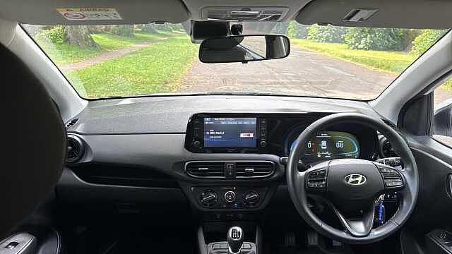 Hyundai i10 1.0 Advance 5dr Petrol Hatchback