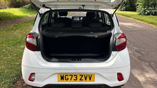 Hyundai i10 1.0 Advance 5dr Petrol Hatchback