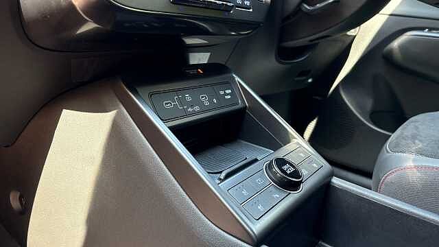 Hyundai KONA 1.6 Hybrid 129 N Line S 5dr DCT Hybrid Hatchback Black