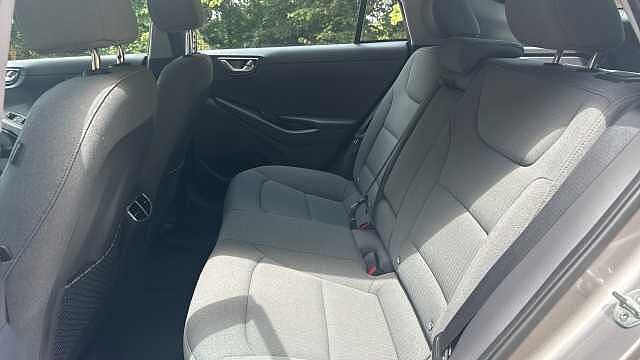 Hyundai IONIQ 1.6 GDi Hybrid Premium 5dr DCT Hybrid Hatchback