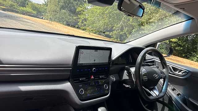 Hyundai IONIQ 1.6 GDi Hybrid Premium 5dr DCT Hybrid Hatchback