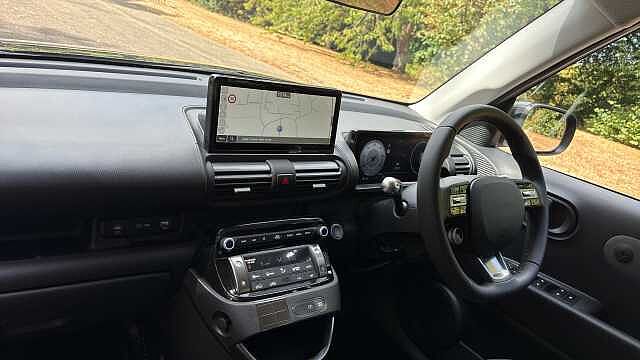 Hyundai INSTER 85kW 01 49kWh 5dr Auto Electric Hatchback