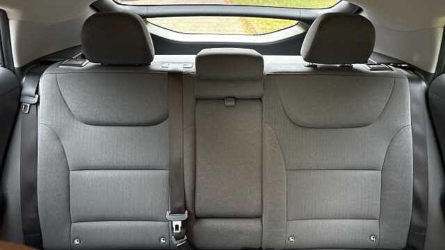 Hyundai IONIQ 1.6 GDi Hybrid 1st Edition 5dr DCT Hybrid Hatchback