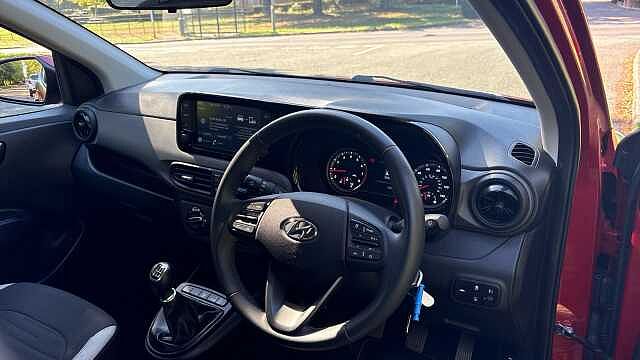 Hyundai i10 1.2 MPi SE Connect 5dr Petrol Hatchback